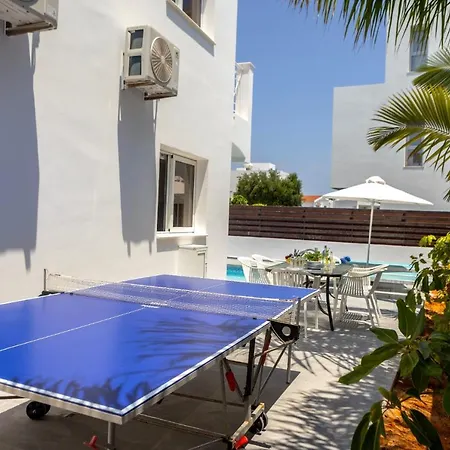 Nissini Ayia Napa
