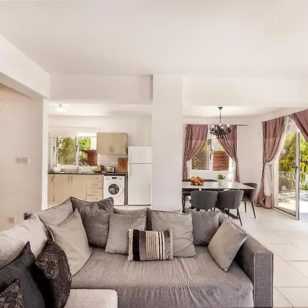 Nissini بيت للعطل