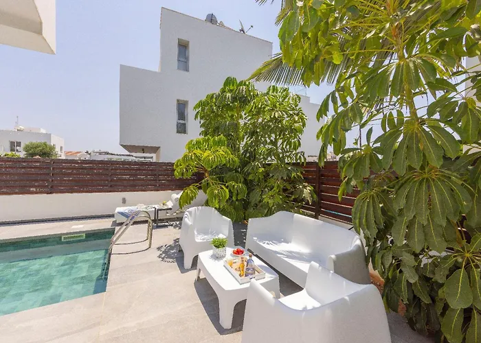 Nissini Feriehus Ayia Napa